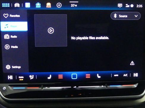 Used 2024 Volkswagen ID.4 Pro image 14