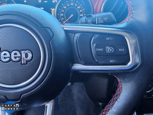 Used 2023 Jeep Wrangler Unlimited Rubicon AWD/4WD image 16