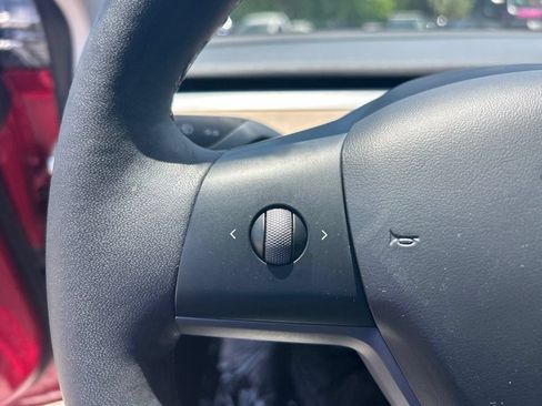Used 2023 Tesla Model 3 Standard Range RWD image 40