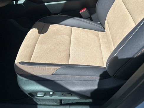 New 2026 Chevrolet Equinox ACTIV FWD image 21