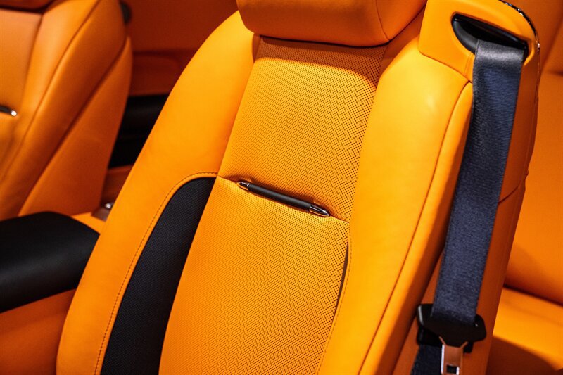 Used 2021 Rolls-Royce Dawn RWD image 36