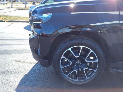 Used 2022 Chevrolet Tahoe RST w/ Sport Performance Package image 23
