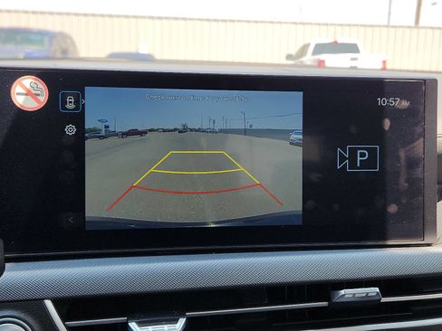 Used 2025 Hyundai Sonata SEL FWD image 12