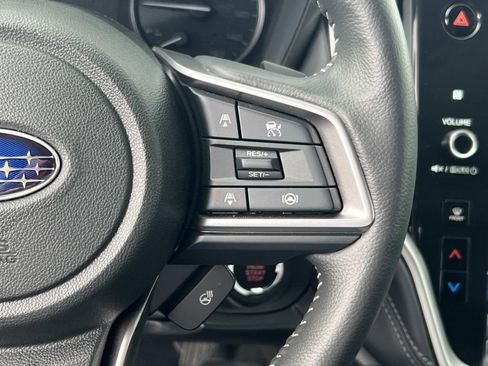 Certified 2025 Subaru Outback Limited image 26