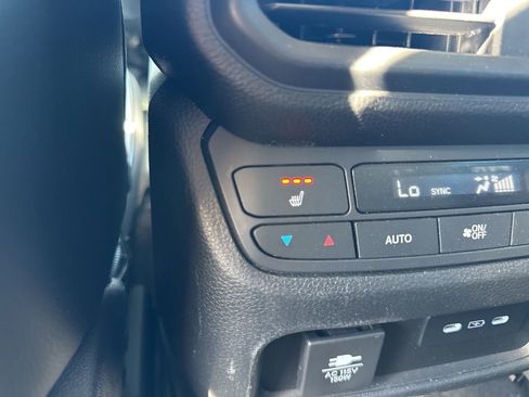 Used 2024 Honda Pilot Elite image 17