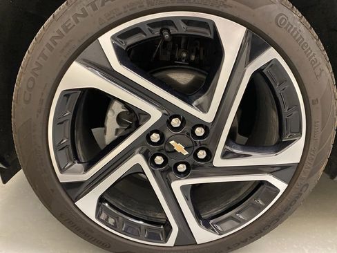 Used 2024 Chevrolet Equinox EV LT w/ Active Safety Package 3 image 27