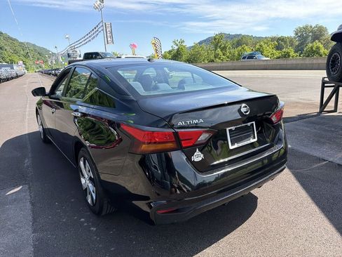 Used 2020 Nissan Altima 2.5 S FWD image 7