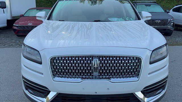 Used 2019 Lincoln Nautilus Reserve AWD/4WD image 9