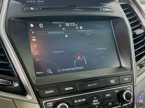 Used 2018 Hyundai Santa Fe Sport w/ 2.4L Tech Package 04 FWD image 13