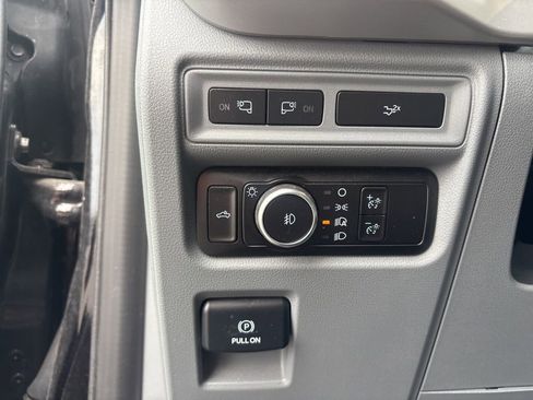 Used 2023 Ford F150 XLT w/ Equipment Group 302A High image 10