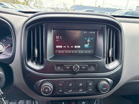 Used 2018 Chevrolet Colorado W/T RWD image 14