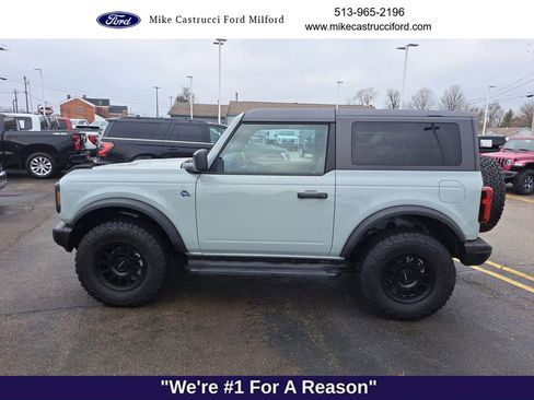 Used 2023 Ford Bronco Black Diamond image 2