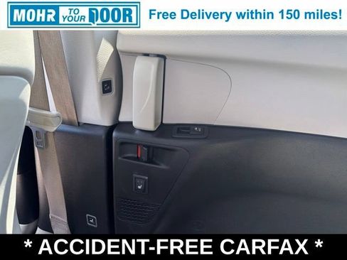 Used 2019 Chrysler Pacifica Limited FWD image 42