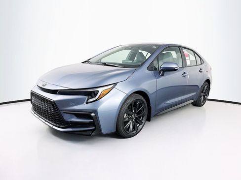 New 2026 Toyota Corolla SE FWD image 3