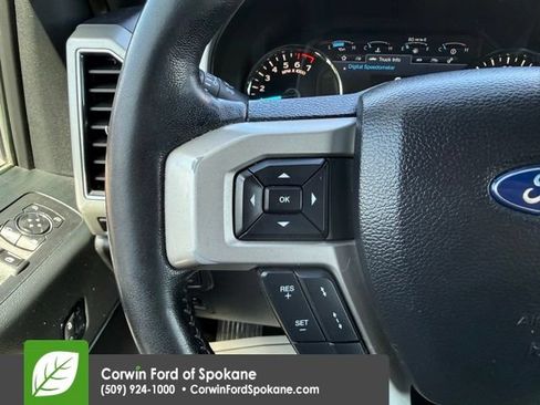 Used 2019 Ford F150 Lariat w/ Equipment Group 502A Luxury AWD/4WD image 21