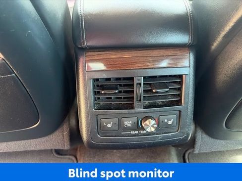 Used 2013 Toyota Avalon Limited FWD image 11