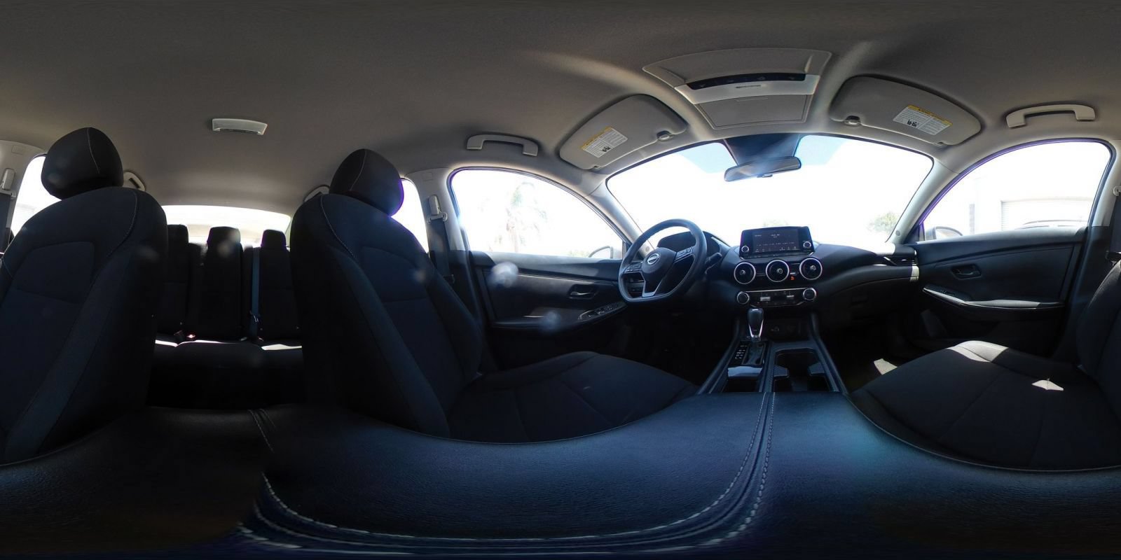 Used 2025 Nissan Sentra SV FWD image 40