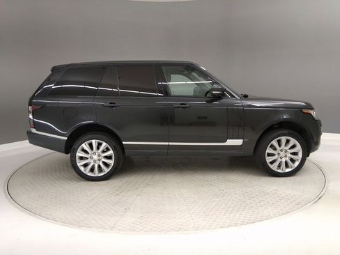 Used 2015 Land Rover Range Rover Supercharged image 5