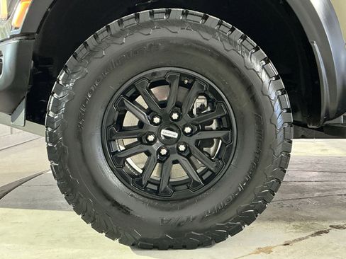 Used 2025 Ford F150 Raptor image 20