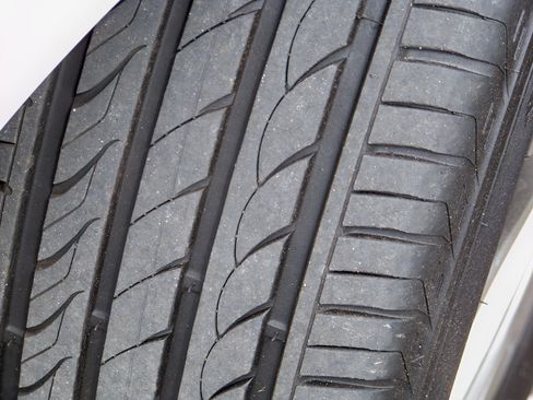 Used 2018 INFINITI Q50 Luxe w/ Sensory Package (Luxe) image 34