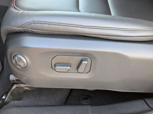 New 2026 Jeep Wrangler Unlimited Rubicon image 13