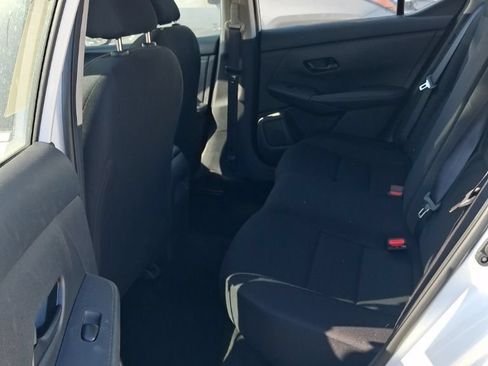 Used 2025 Nissan Sentra S FWD image 6