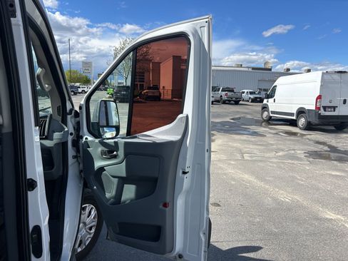 Used 2017 Ford Transit 350 XLT image 14