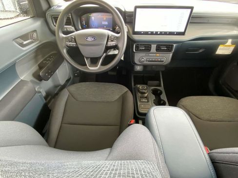 New 2025 Ford Maverick XL image 12