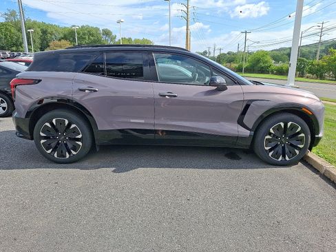 Certified 2026 Chevrolet Blazer EV RS w/ Super Cruise Package AWD/4WD image 7