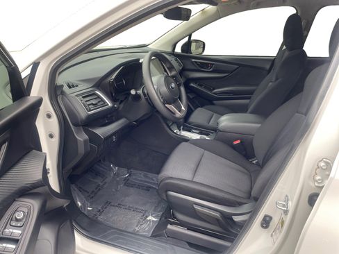 Certified 2023 Subaru Ascent 8-Passenger image 2