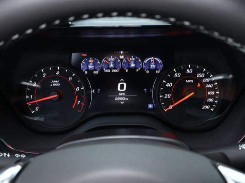 Used 2023 Chevrolet Camaro SS RWD image 15