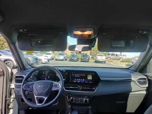 Used 2025 Chevrolet TrailBlazer ACTIV image 20