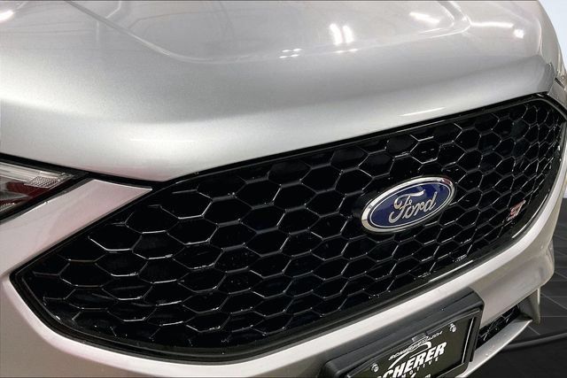 Used 2023 Ford Edge ST AWD/4WD image 28