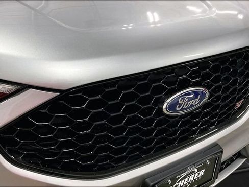 Used 2023 Ford Edge ST AWD/4WD image 28