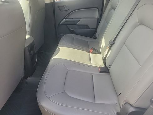 Used 2019 Chevrolet Colorado W/T w/ Custom Special Edition image 21