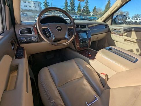 Used 2012 Chevrolet Tahoe LTZ AWD/4WD image 5