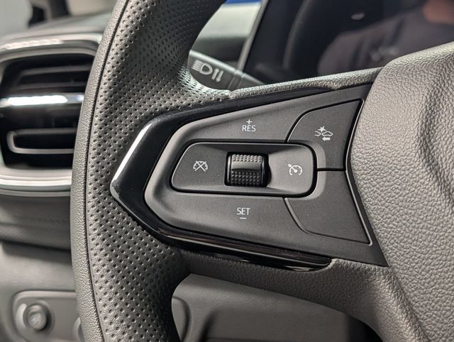 New 2026 Chevrolet TrailBlazer LS w/ LS Convenience Package FWD image 18