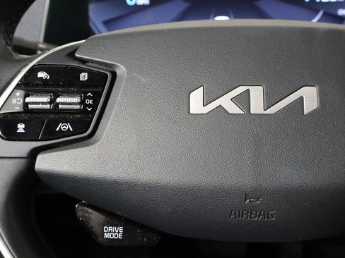 Used 2023 Kia EV6 Wind RWD image 8