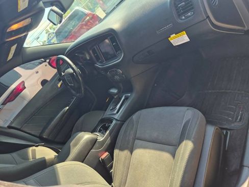 Used 2018 Dodge Charger GT w/ Blacktop Package AWD/4WD image 16