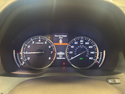 Used 2020 Acura MDX SH-AWD w/ Technology Package image 19