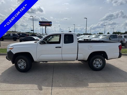 Used 2021 Toyota Tacoma SR AWD/4WD image 3