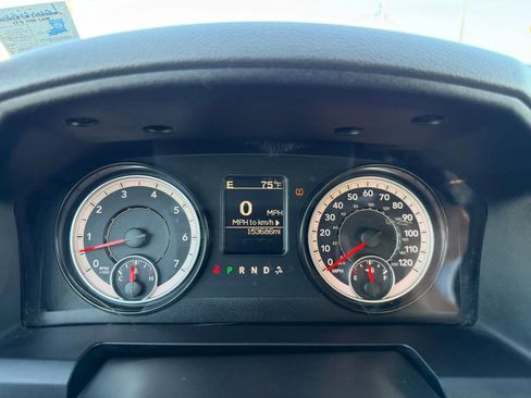 Used 2016 RAM 1500 Express w/ Black Ram 1500 Express Group image 11