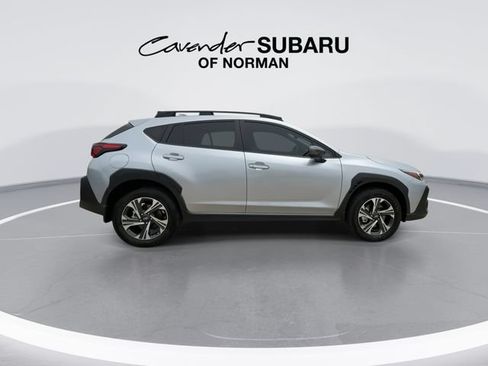 Used 2026 Subaru Crosstrek 2.5i Premium AWD/4WD image 9