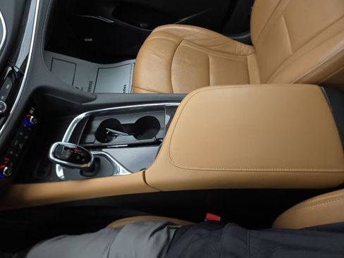 Used 2018 Buick Enclave Premium image 69