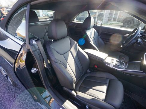 Used 2021 BMW 430i Convertible image 27