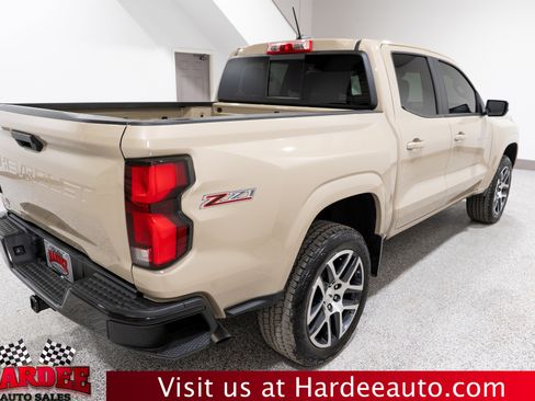 Used 2023 Chevrolet Colorado Z71 w/ Advanced Trailering Package image 5