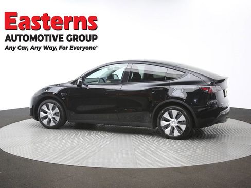 Used 2021 Tesla Model Y Long Range AWD/4WD image 56