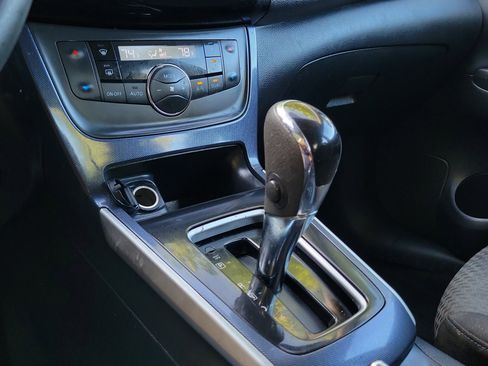 Used 2018 Nissan Sentra SR FWD image 27
