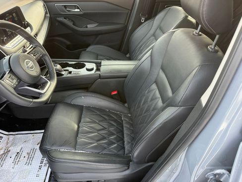 Certified 2021 Nissan Rogue Platinum image 21