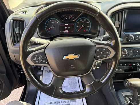 Used 2019 Chevrolet Colorado Z71 AWD/4WD image 15